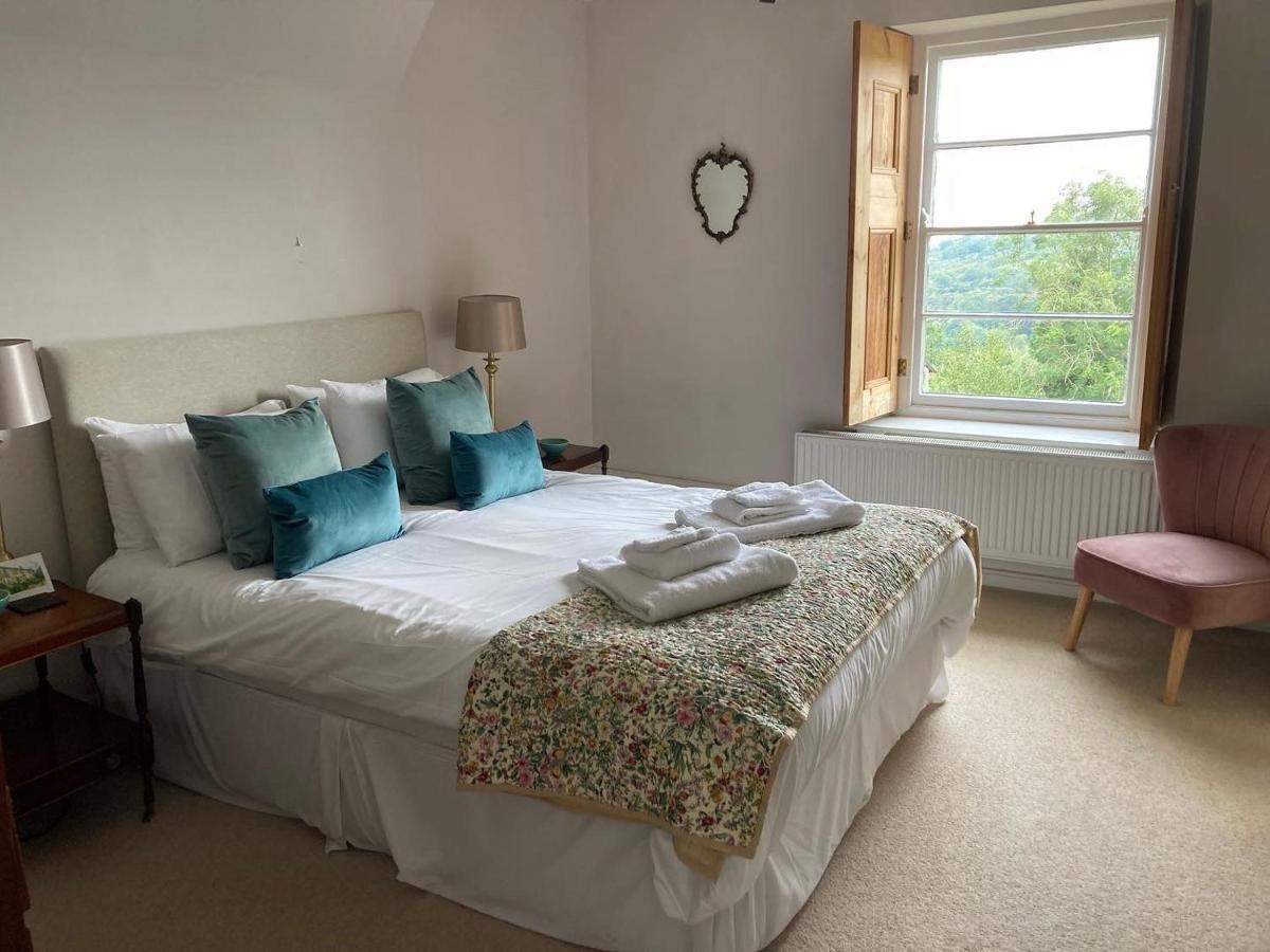 チェルトナム マルバーン ビュー Bed & Breakfast エクステリア 写真