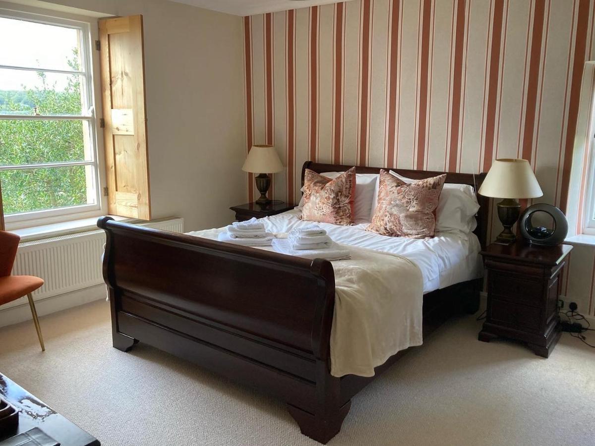 チェルトナム マルバーン ビュー Bed & Breakfast エクステリア 写真